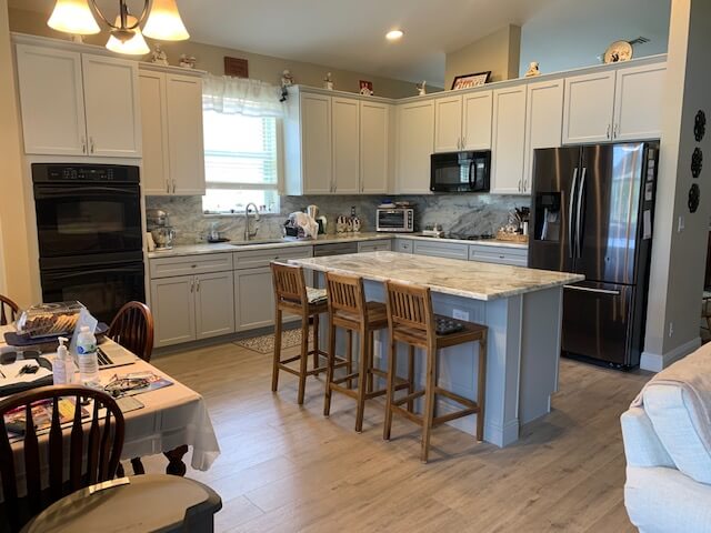 Cabinet Wood Finishing Services